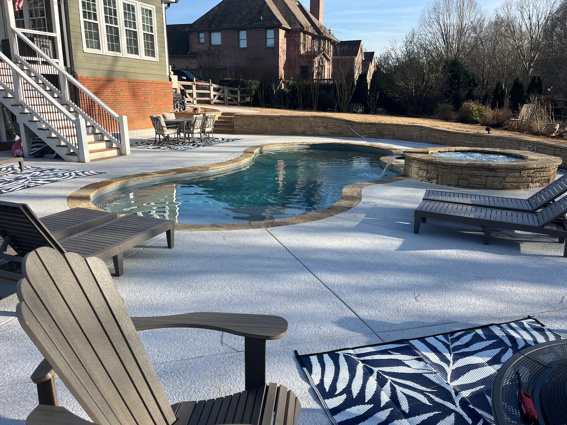 Custom fiberglass swimming pool project